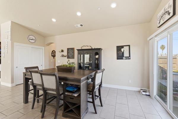 1150 Fire Fall Avenue Lemoore, CA 93245 - Photo 14 of 34