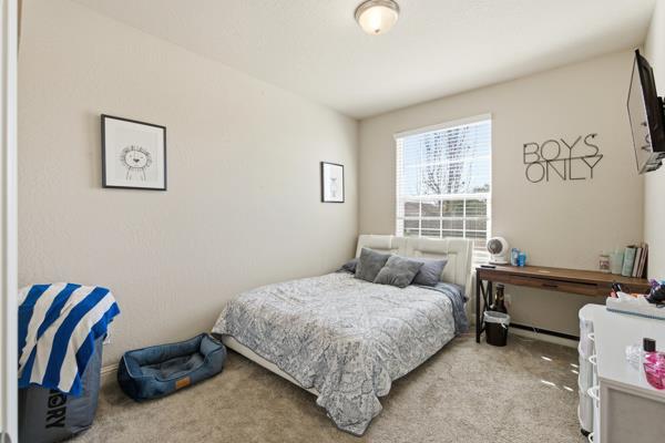 1150 Fire Fall Avenue Lemoore, CA 93245 - Photo 16 of 34