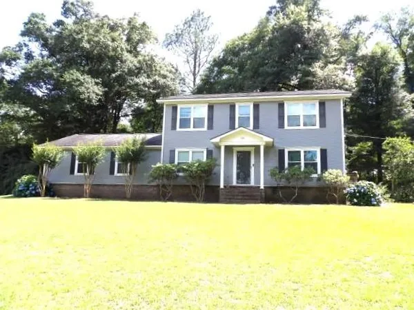 $229,900 | 102 Wesley Drive, Abbeville, AL 36310