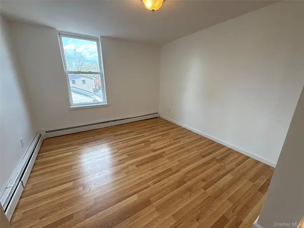 $3,700 | 49 1/2 Elm Street, Unit 2, Sleepy Hollow, NY 10591