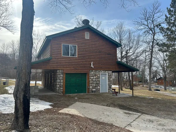 $295,000 | 10 Bowstring Shores Lane, Deer River, MN 56636