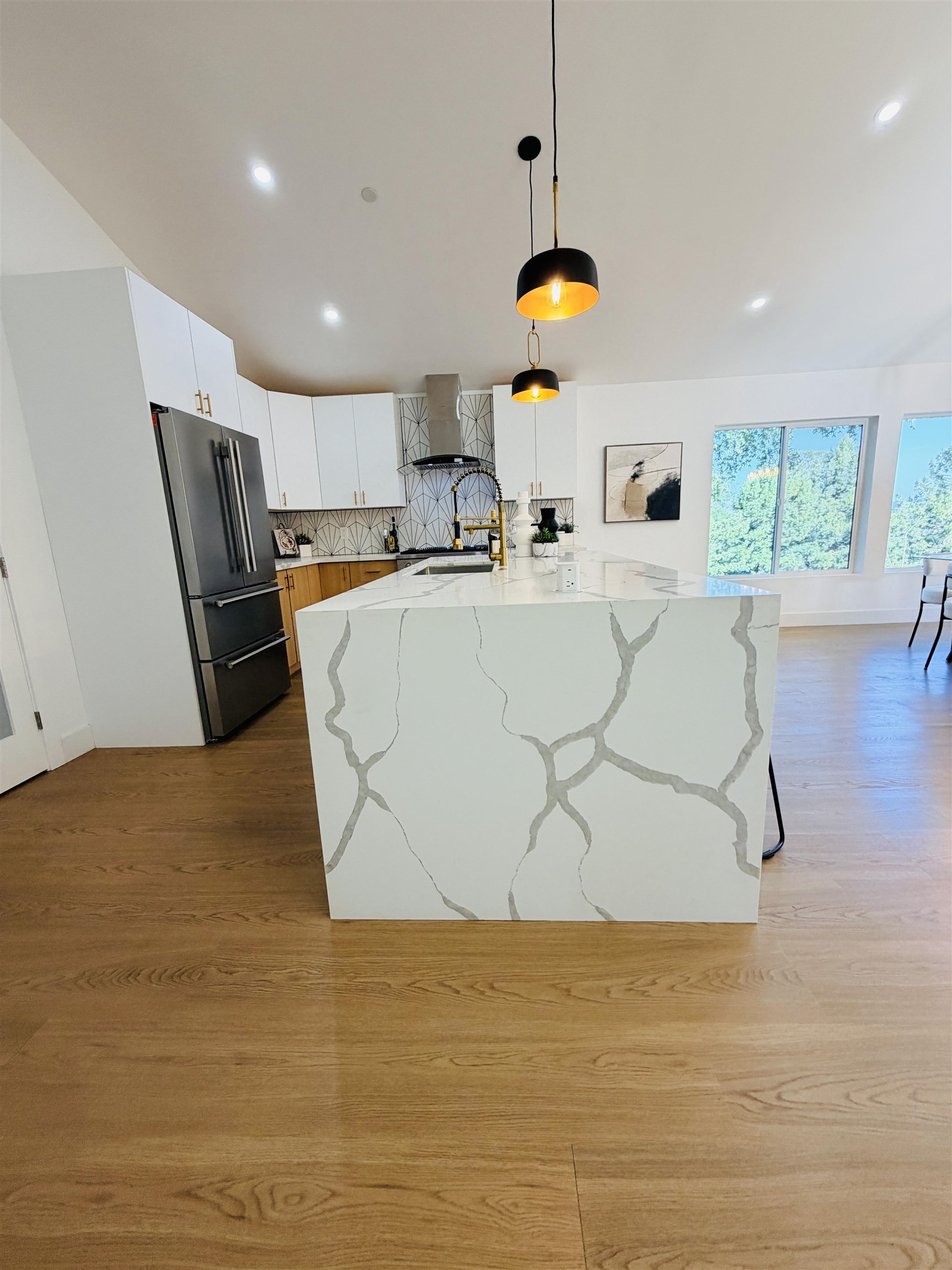 612 Canyon Road Novato, CA 94947 - Photo 13 of 59