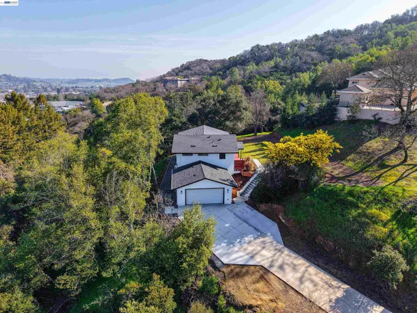 $1,659,888 | 612 Canyon Road, Novato, CA 94947