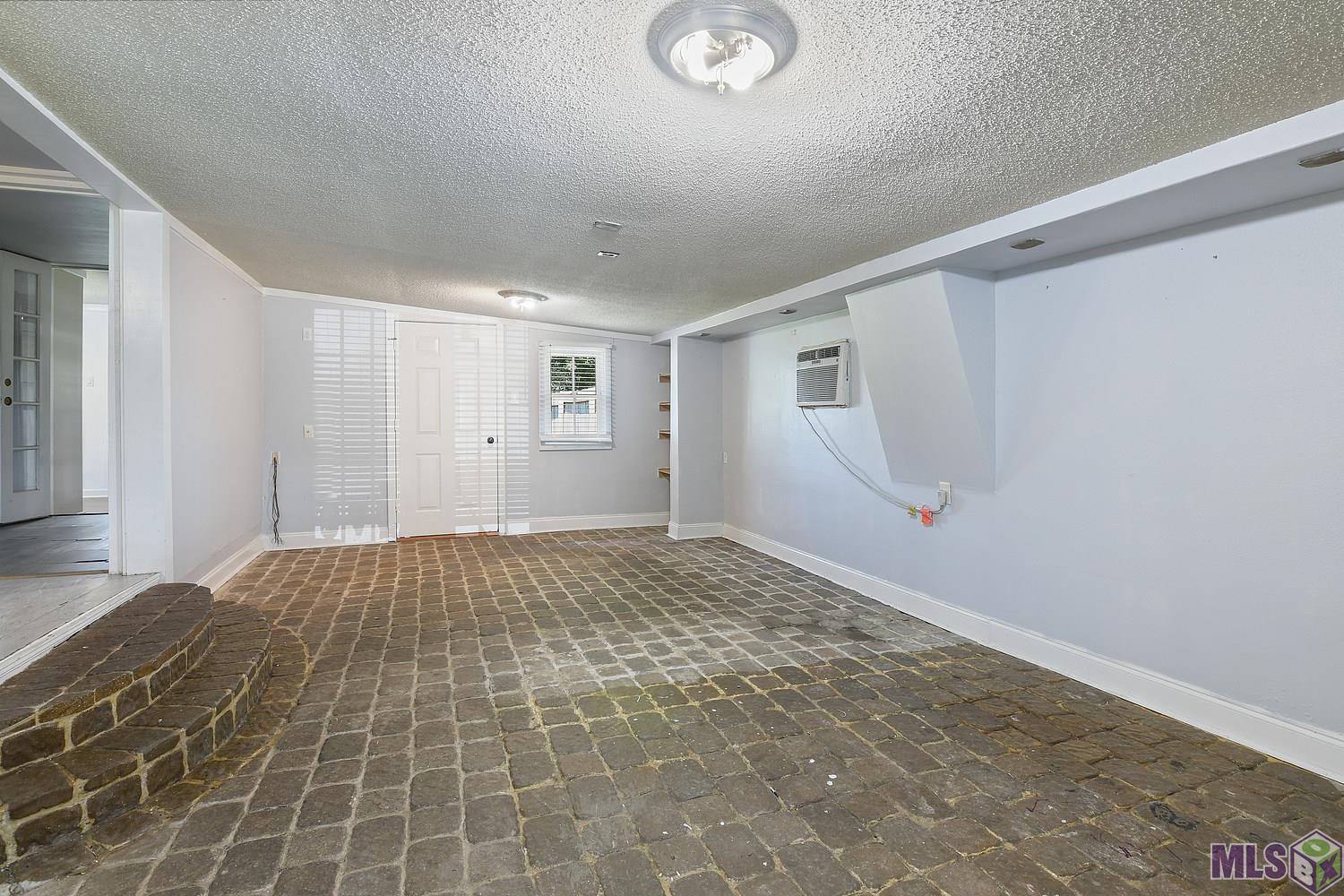 16283 Joe Sevario Road Prairieville, LA 70769 - Photo 4 of 14 Gallery Image 4
