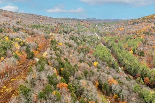 $185,000 | 4441 Route 30 Jamaica Vt 05343, Jamaica, VT 05343