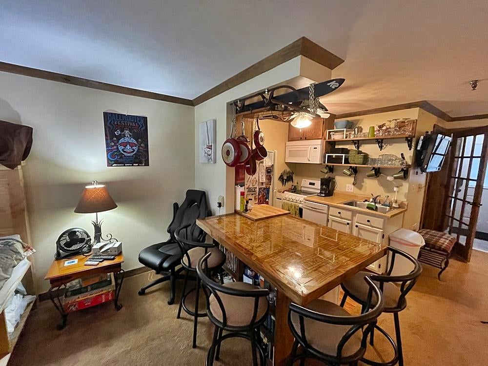 42 Ridgewood Street, Unit 50 Snowshoe, WV 26209 - Photo 8 of 15 Gallery Image 8