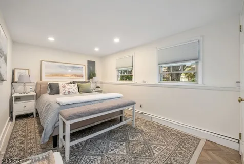 $1,320,000 | 440 Yuhas Drive, Paramus, NJ 07652