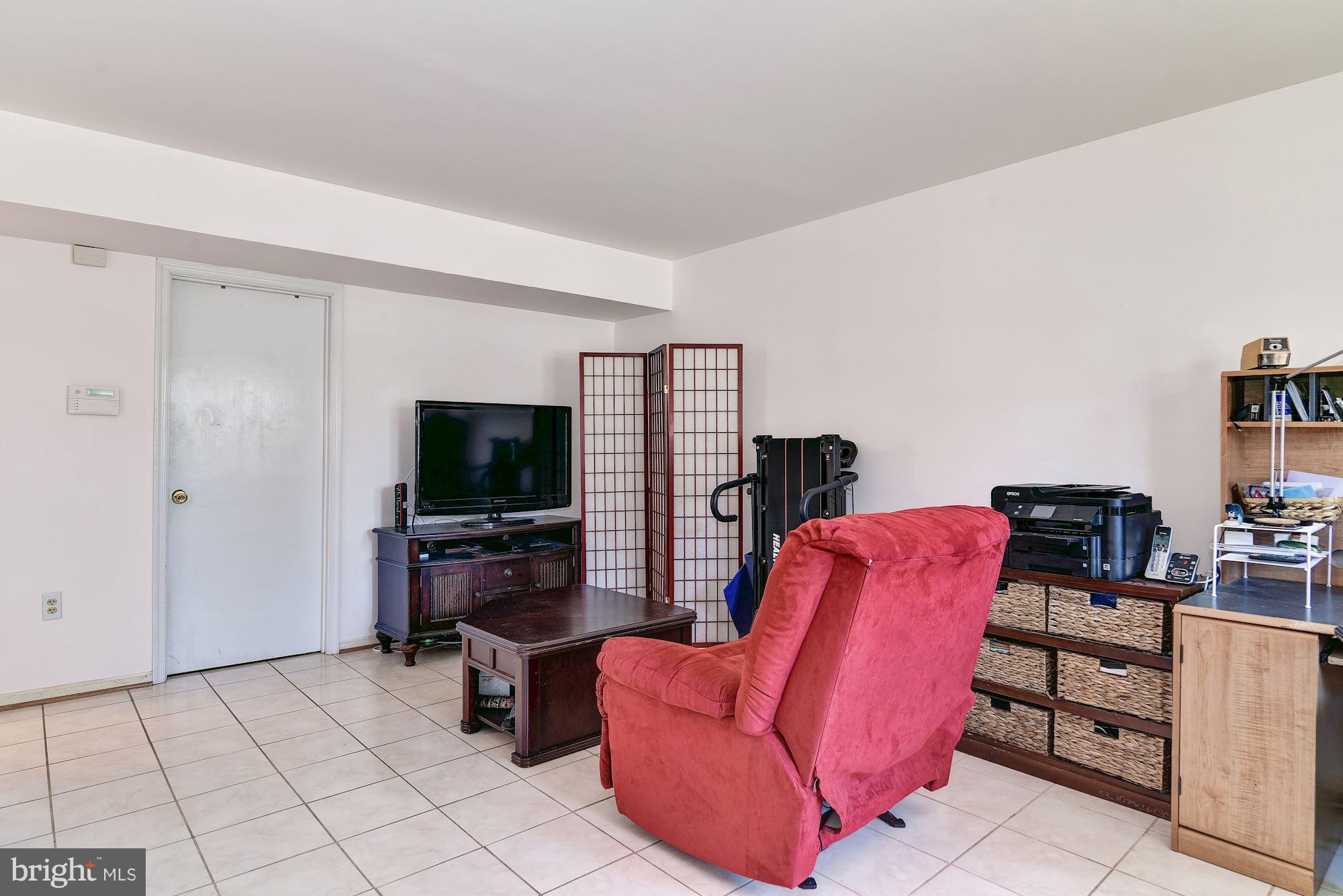 7215 Lavender Lane Springfield, VA 22150 - Photo 20 of 30 Bedroom
