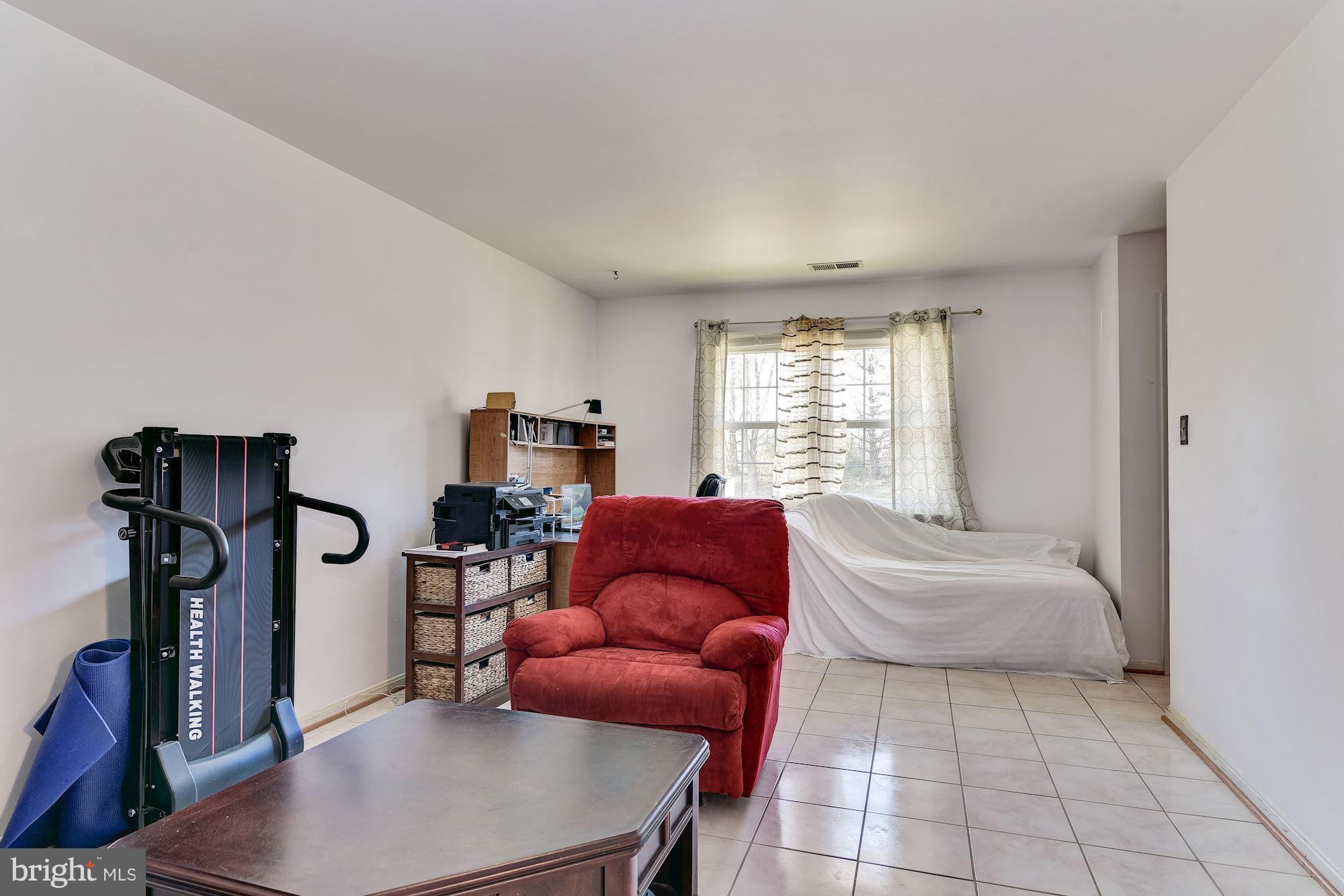 7215 Lavender Lane Springfield, VA 22150 - Photo 21 of 30 Bedroom