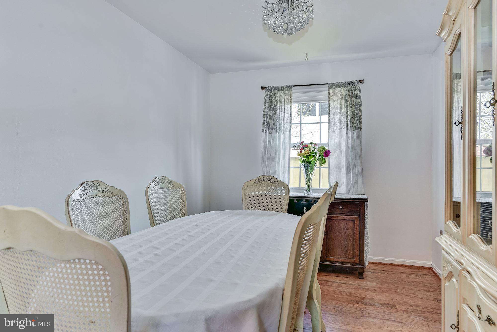 7215 Lavender Lane Springfield, VA 22150 - Photo 9 of 30 Dining Room