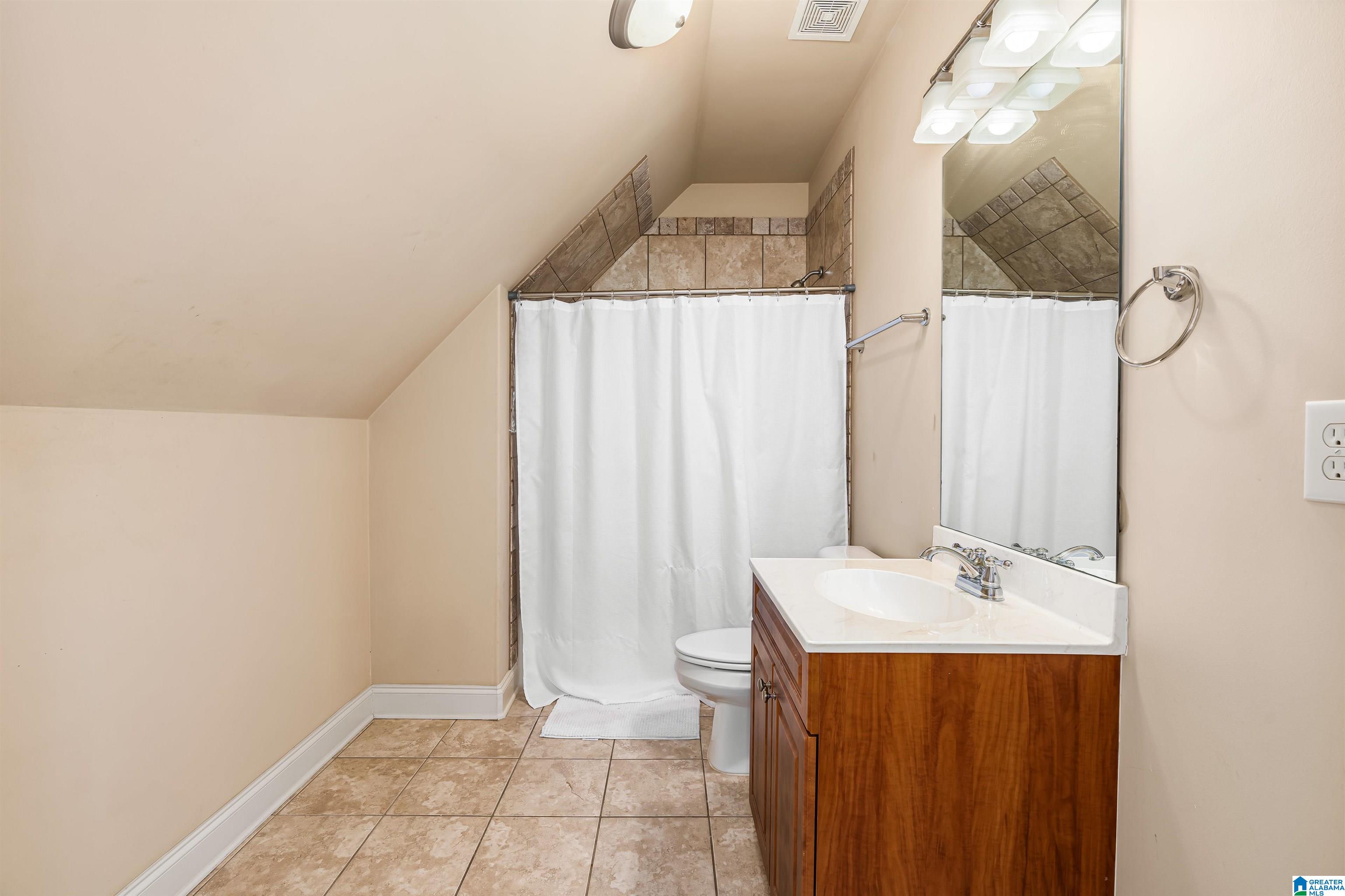 254 Strathaven Lane Pelham, AL 35124 - Photo 24 of 29