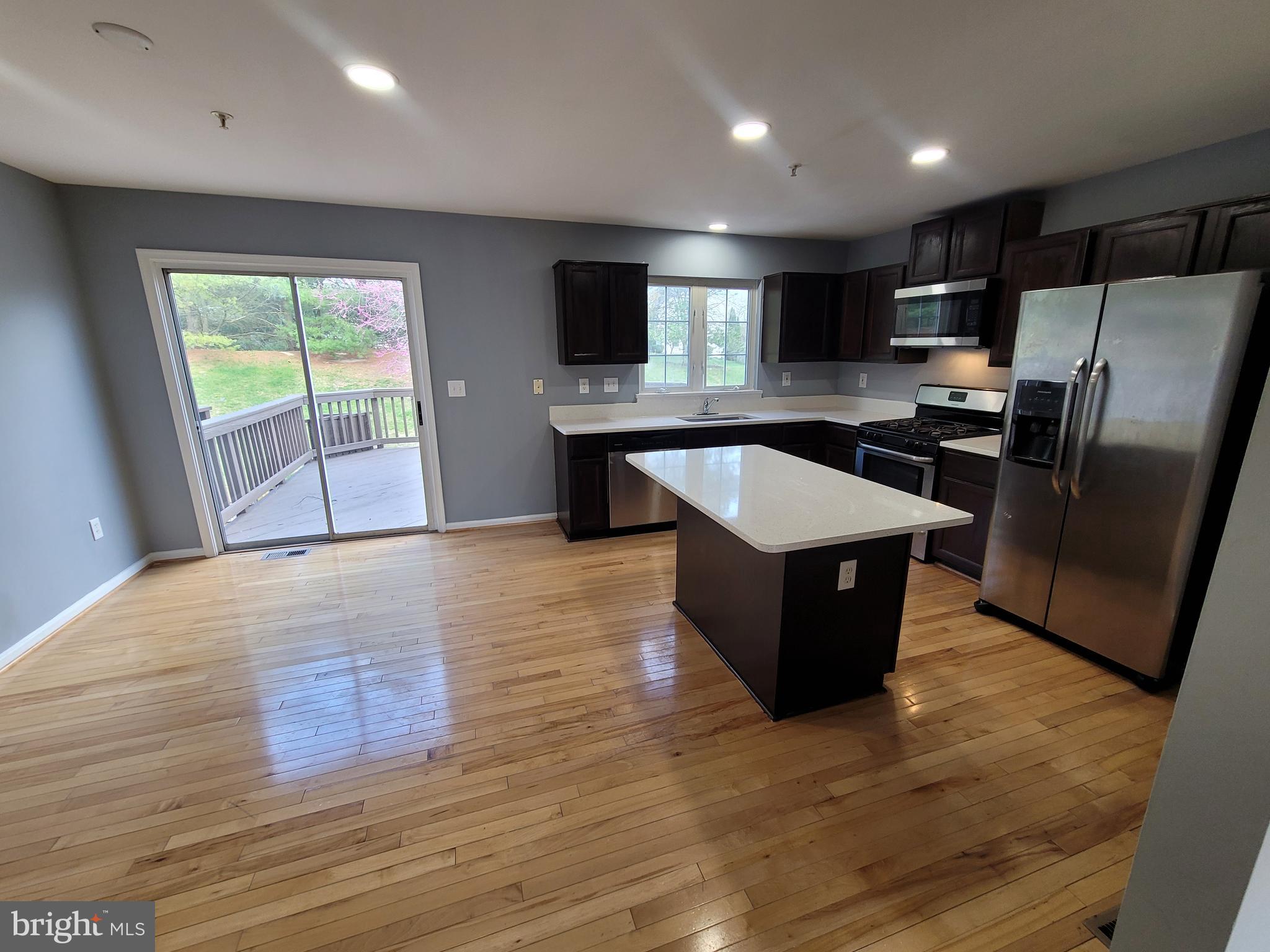 4417 Kentford Road Owings Mills, MD 21117 - Photo 5 of 39