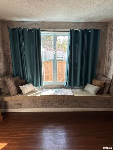 $115,000 | 717 South 18th Street, Herrin, IL 62948