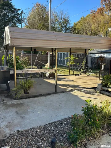 $115,000 | 717 South 18th Street, Herrin, IL 62948