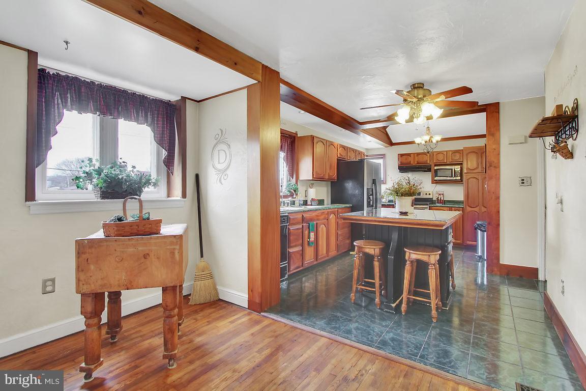 339 North Main Street Spring Grove, PA 17362 - Photo 8 of 26