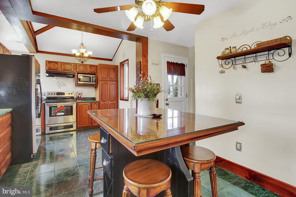 339 North Main Street Spring Grove, PA 17362 - Photo 10 of 26