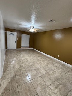 8935 Dirby Street Houston, TX 77075 - Photo 2 of 15 Living Room