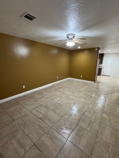 8935 Dirby Street Houston, TX 77075 - Photo 4 of 15 Living Room