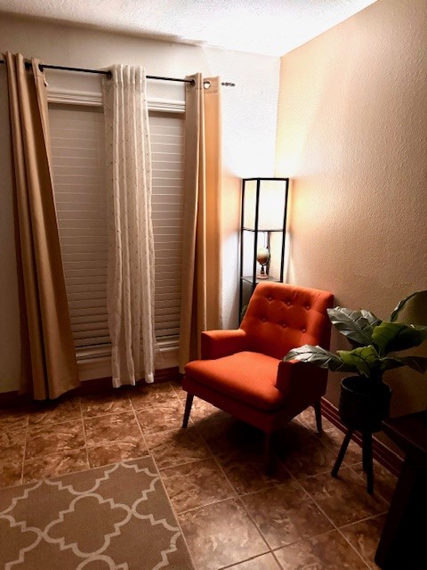 8935 Dirby Street Houston, TX 77075 - Photo 5 of 15 Living Room Staged