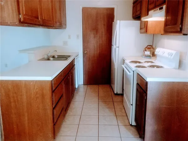 $1,146 | 2303 San Pedro Drive, College Station, TX 77845