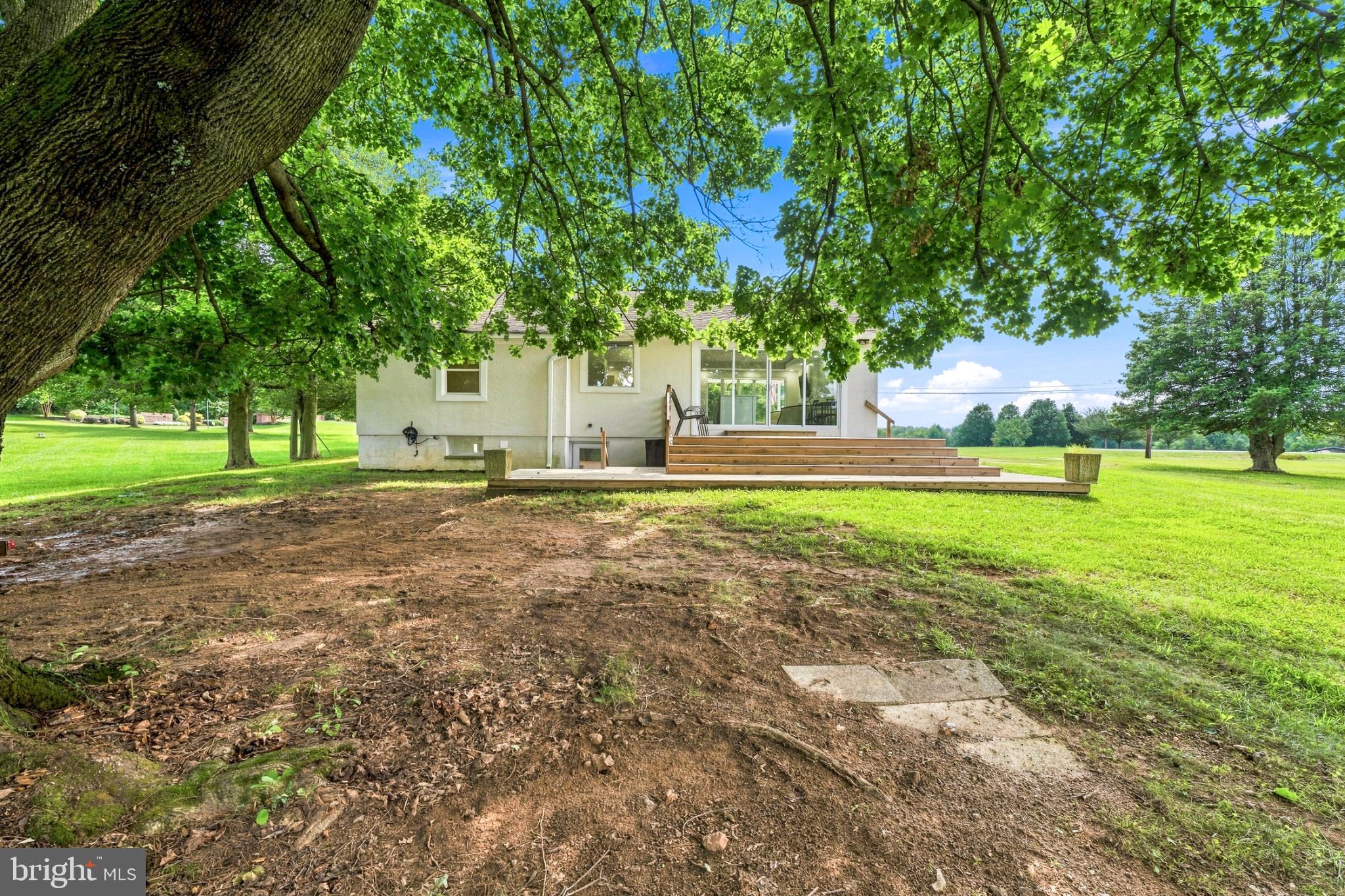 3608 Sweet Air Road Phoenix, MD 21131 - Photo 37 of 41 Serene retreat under lush greenery.