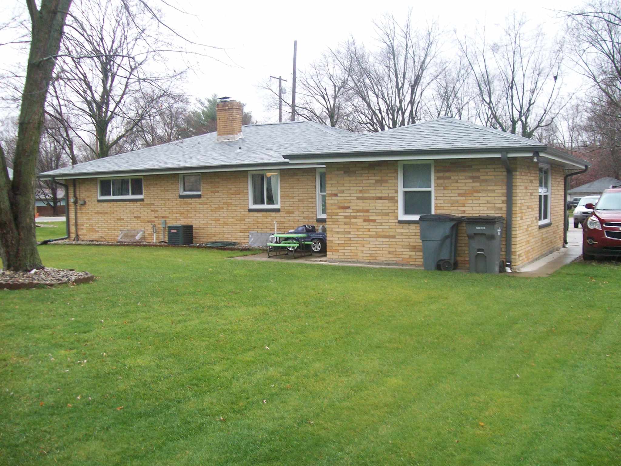 912 North Greene Road Goshen, IN 46526 - Photo 2 of 3 Gallery Image 2