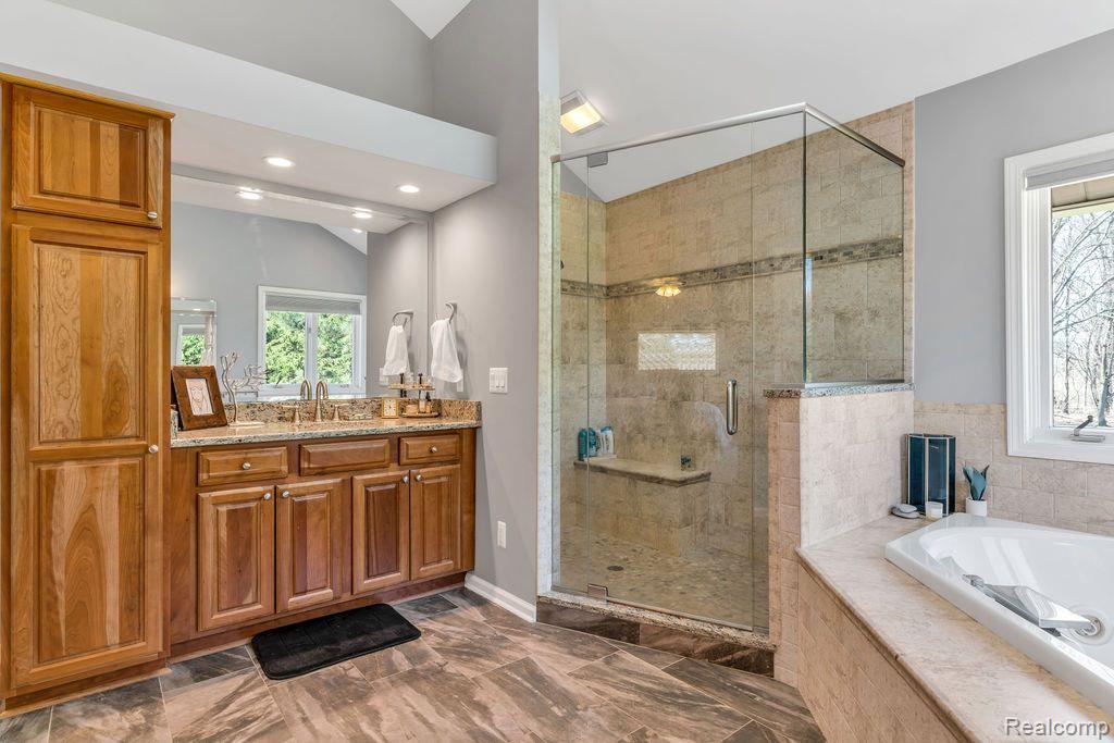 17370 Fish Lake Road Holly, MI 48442 - Photo 40 of 73