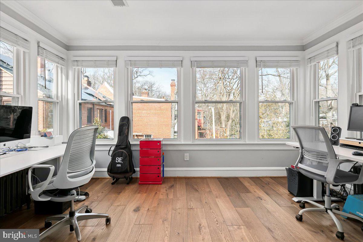 2017 Klingle Road Northwest Washington, DC 20010 - Photo 30 of 50