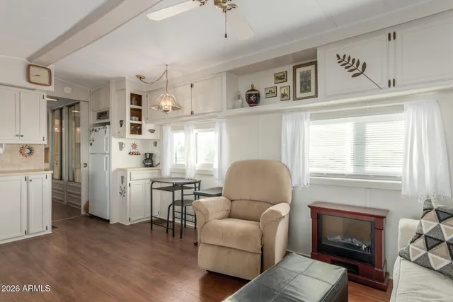 a view of a house with a back yard