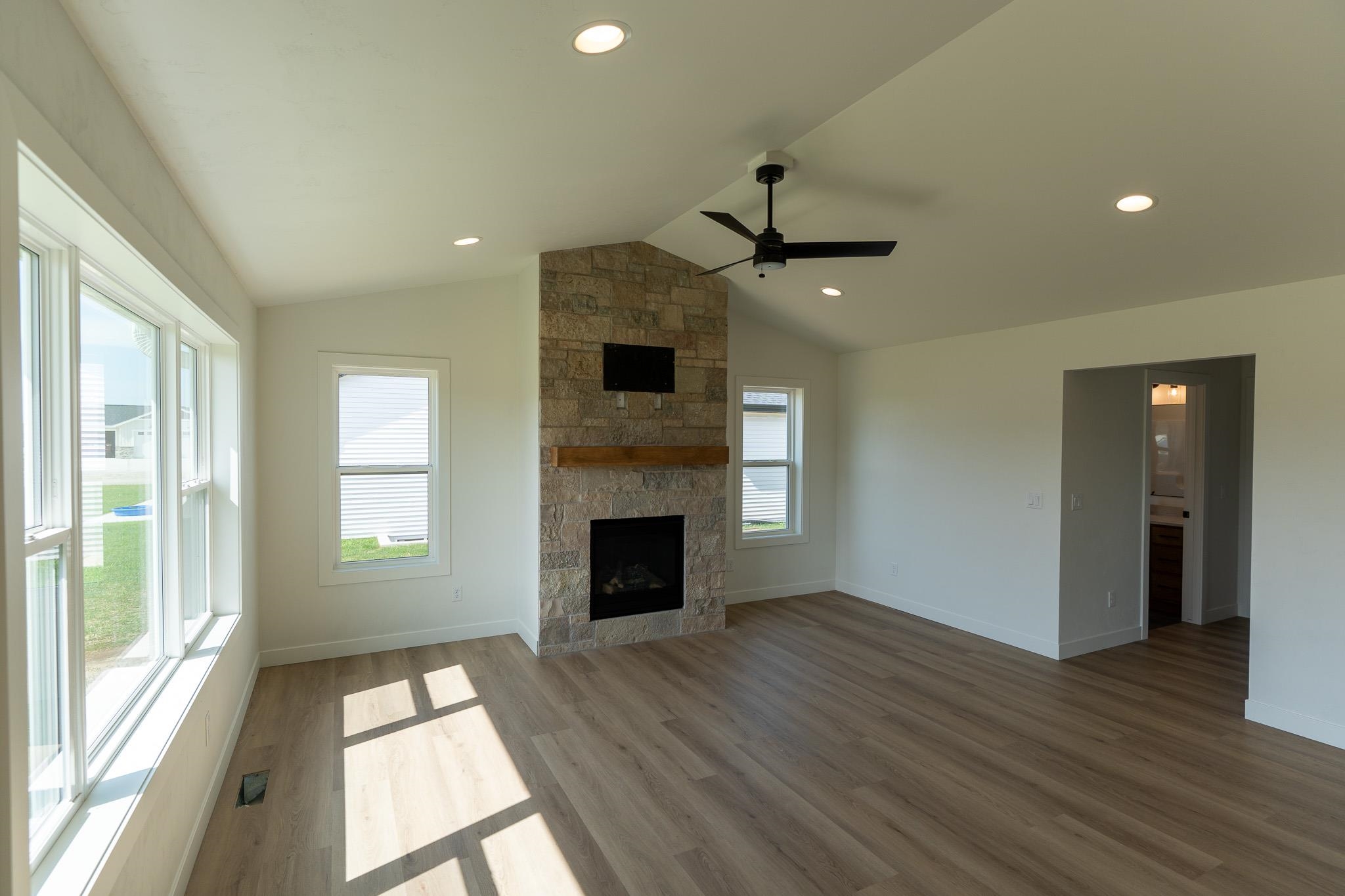 N9271 Anton Court Appleton, WI 54915 - Photo 27 of 31