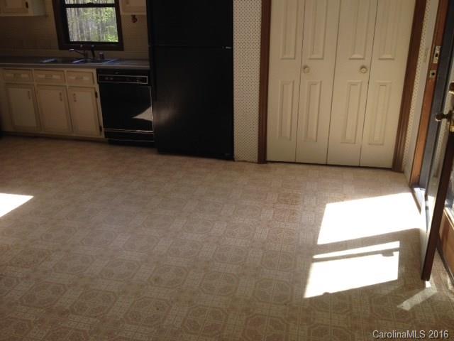 181 Carlyle Road Troutman, NC 28166 - Photo 4 of 14 Gallery Image 4