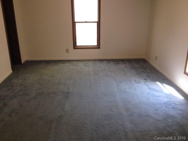 181 Carlyle Road Troutman, NC 28166 - Photo 7 of 14 Gallery Image 7
