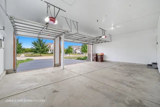 $640,000 | 11565 Richmond Lane, Huntley, IL 60142