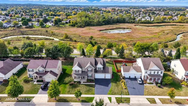 $640,000 | 11565 Richmond Lane, Huntley, IL 60142