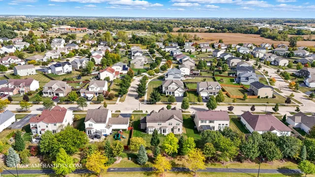 $640,000 | 11565 Richmond Lane, Huntley, IL 60142