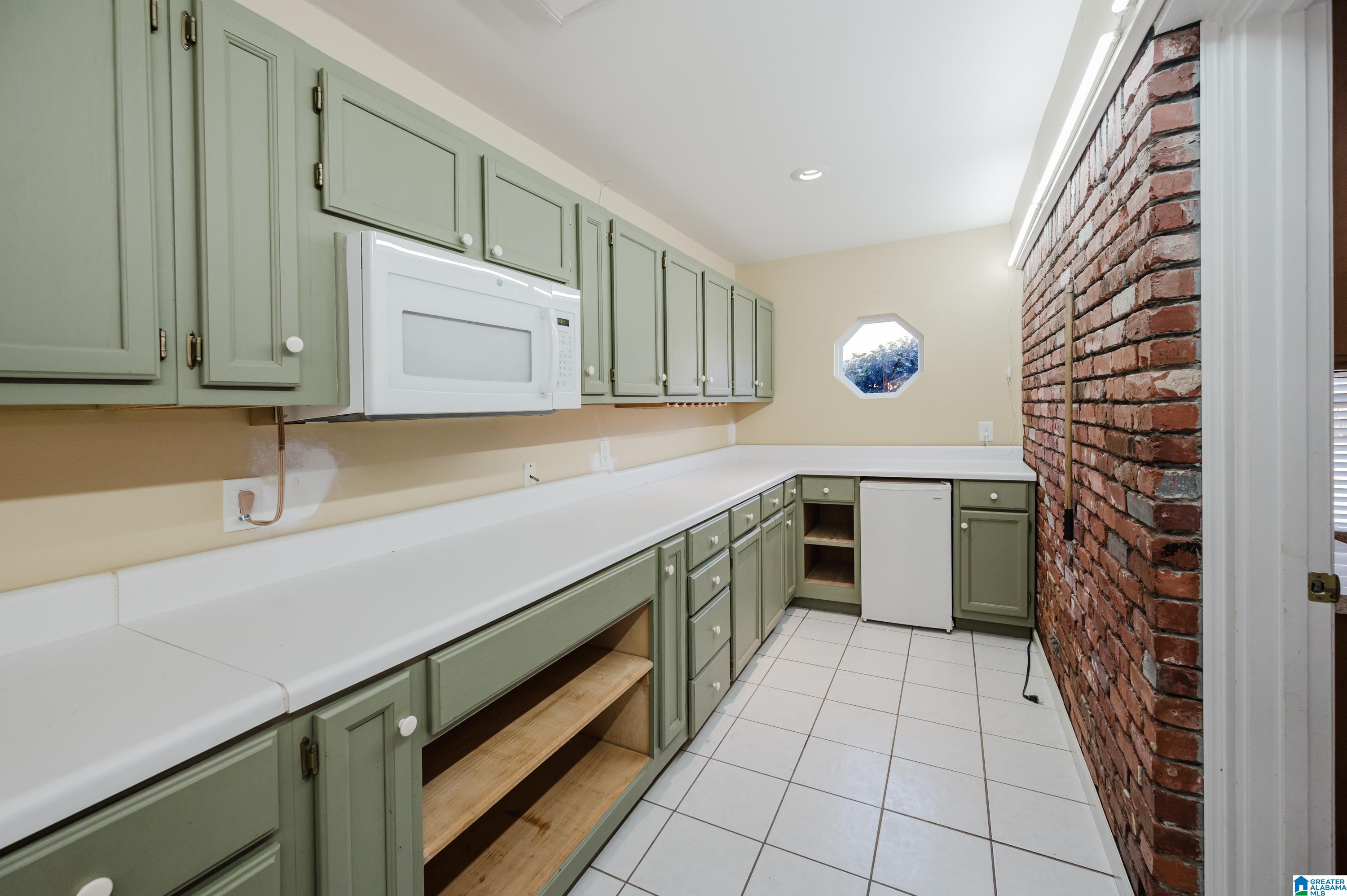 1731 Hummingbird Lane Birmingham, AL 35226 - Photo 38 of 52