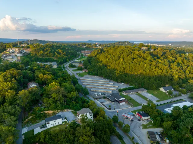 $150,000 | 917 Dallas Road, Chattanooga, TN 37405