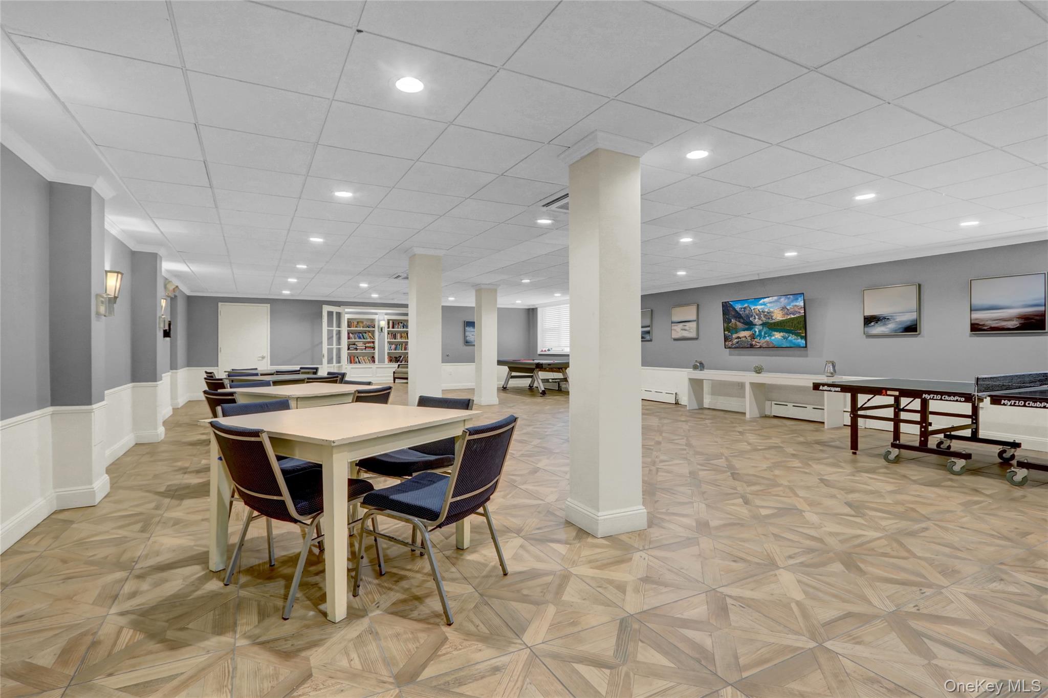 700 Shore Road, Unit 2U Long Beach, NY 11561 - Photo 13 of 24 Party/ Recreation Room With Full Kitchen, 2 Bathrooms, Library, Large Screen TV, Ping Pong Table. Room Is Fully Air Conditioned.