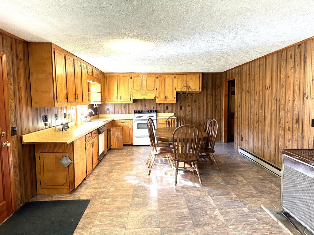 1007 Silver Leaf Road Dugspur, VA 24325 - Photo 29 of 65 Gallery Image 29