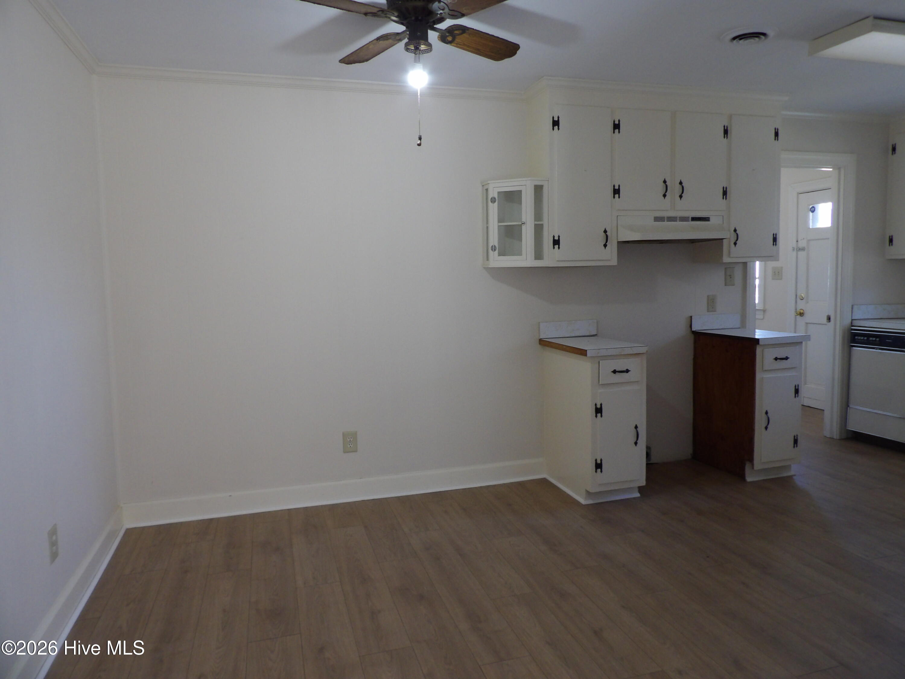 5036 Highway 58 Wilson, NC 27896 - Photo 6 of 13 Kitchen