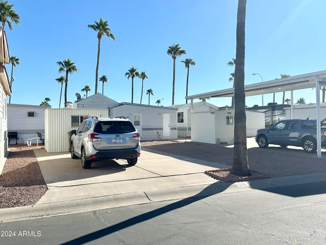 $69,500 | 965 South Oxide Drive, Unit 965, Apache Junction, AZ 85119