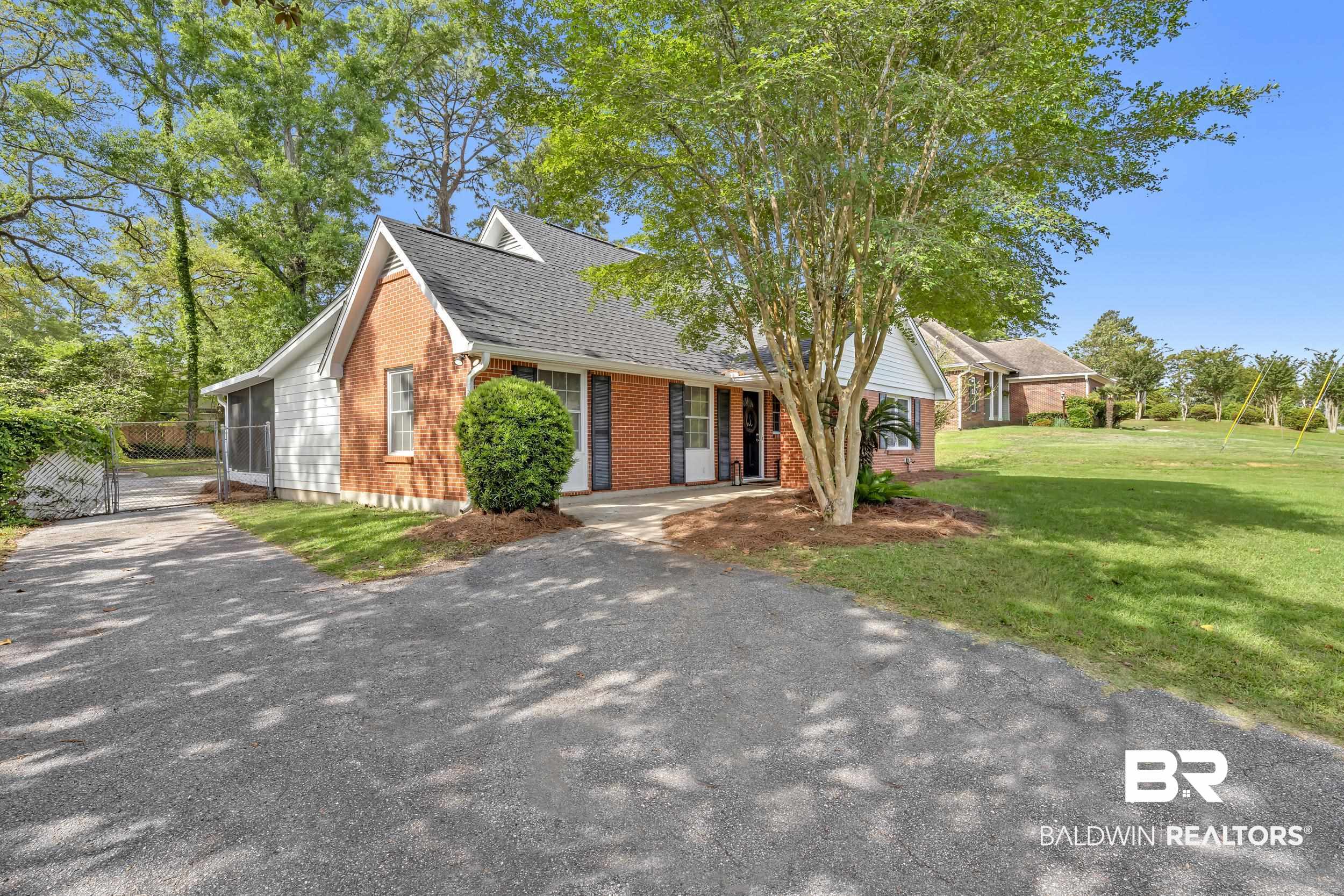 160 Country Club Drive Daphne, AL 36526 - Photo 8 of 74