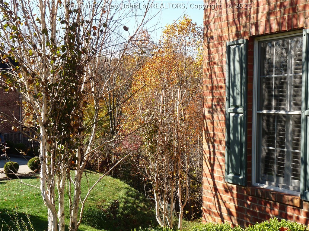 13 Jamestown Road Charleston, WV 25314 - Photo 4 of 30 Gallery Image 4