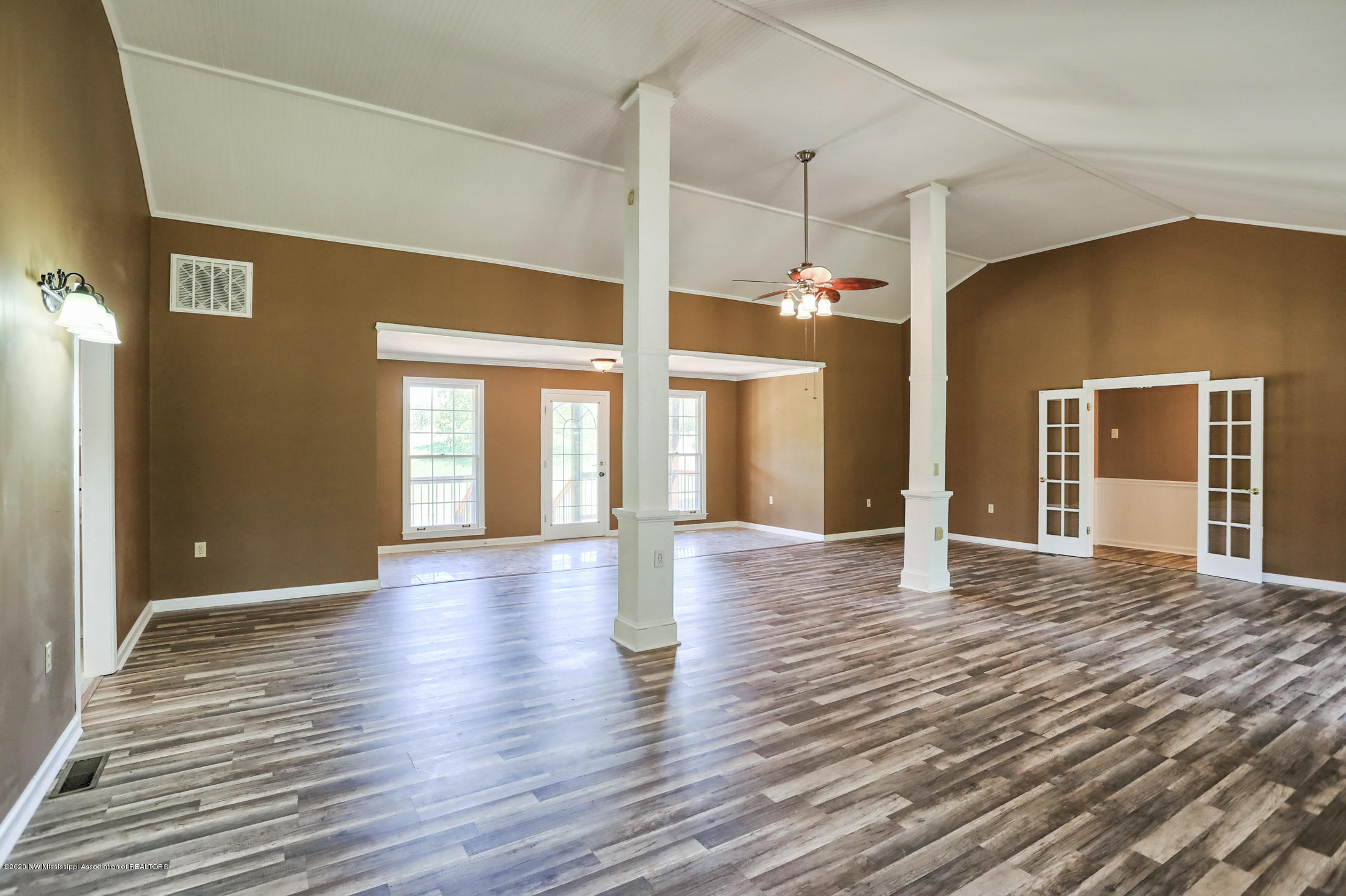 331 Mill Pond Road Lamar, MS 38642 - Photo 6 of 39 EV8A1189-HDR(5) (1)