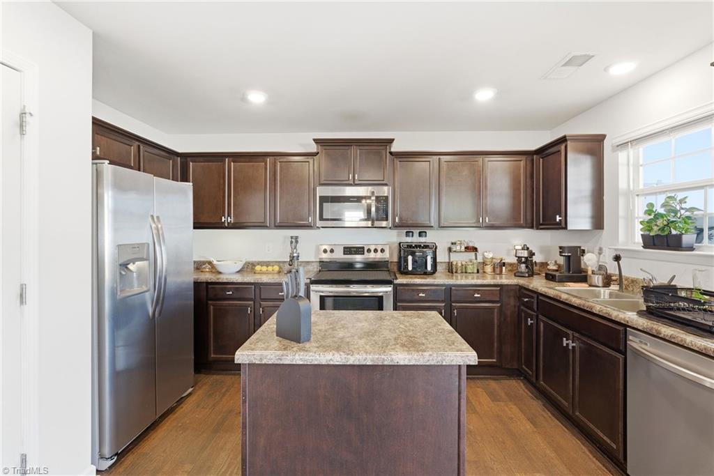 2370 Whisperwood Street Rural Hall, NC 27045 - Photo 17 of 50