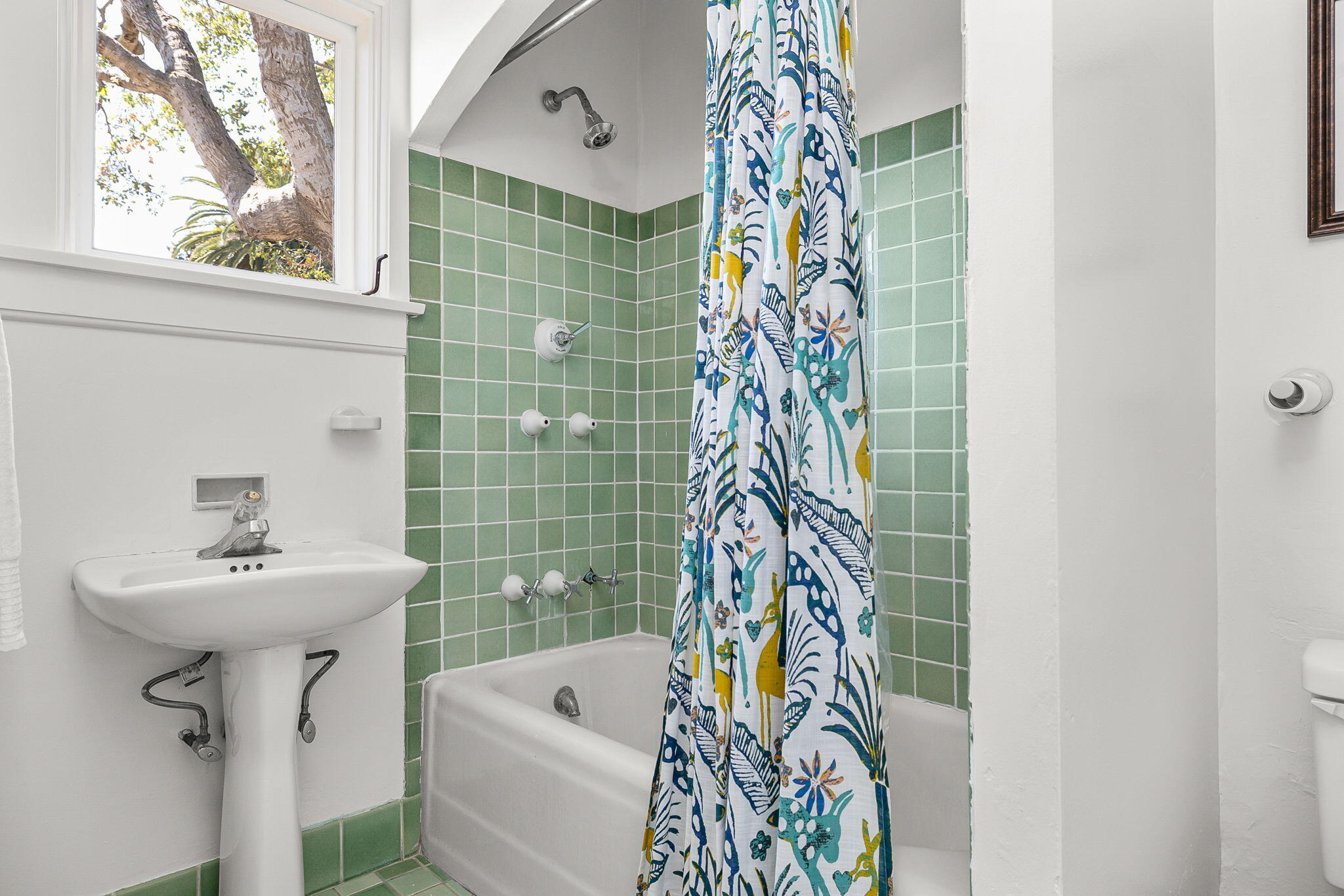2141 Ridge Lane Santa Barbara, CA 93103 - Photo 46 of 69 37-web-or-mls-UpmarketMedia_2141Ridge-37