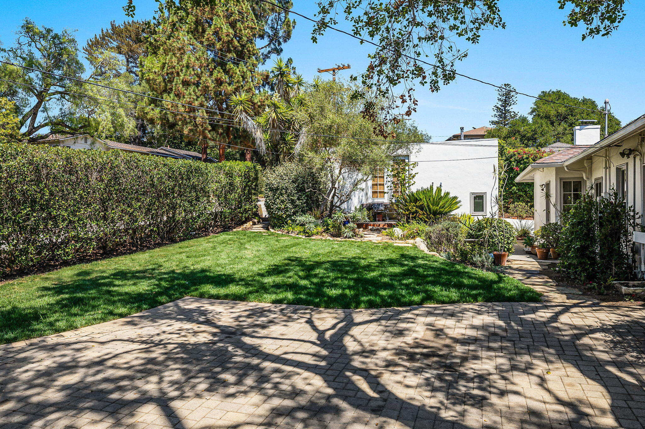 2141 Ridge Lane Santa Barbara, CA 93103 - Photo 49 of 69 46-web-or-mls-print_UpmarketMedia_2141Ri