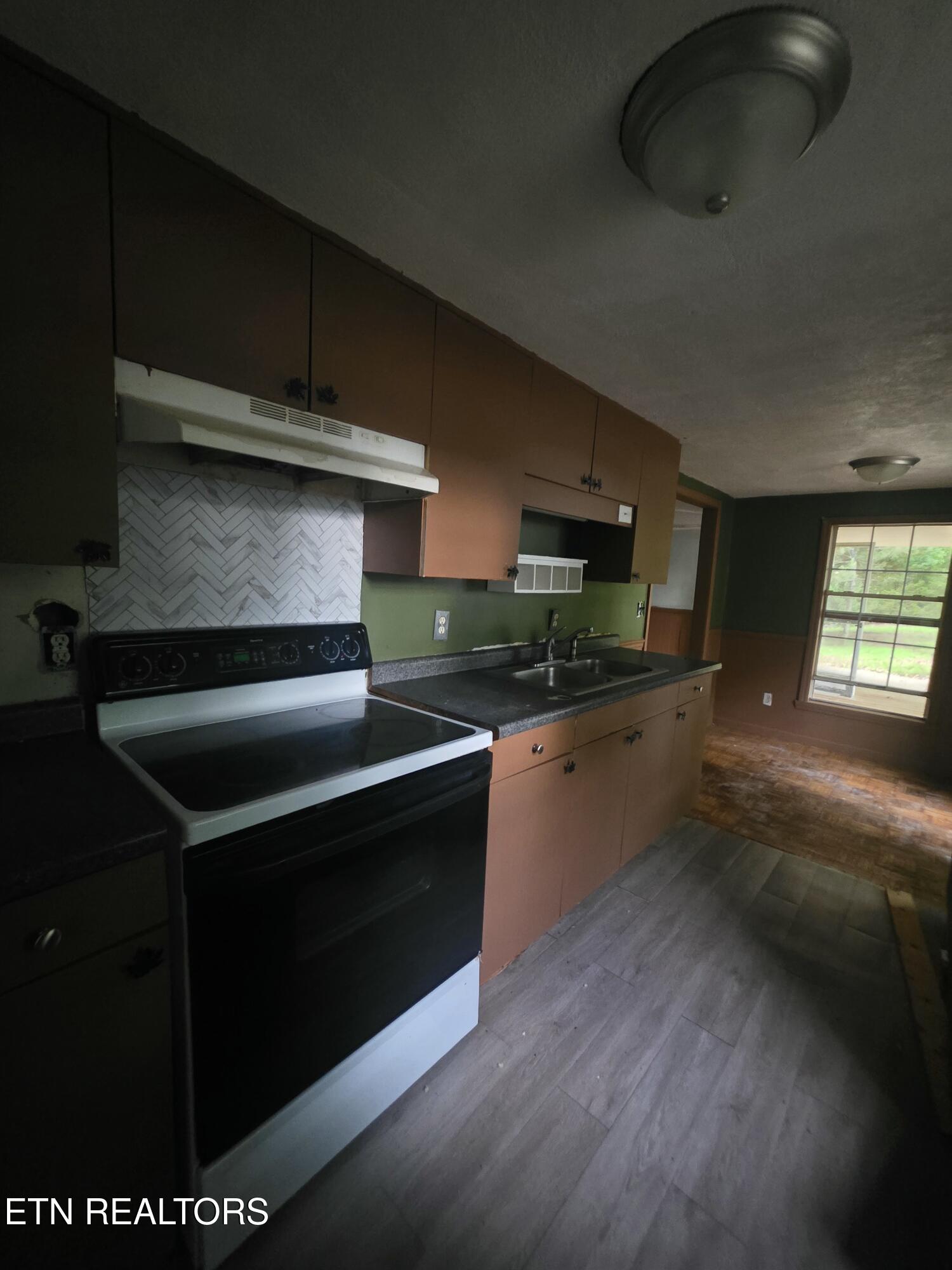 2170 Childress Road Dandridge, TN 37725 - Photo 18 of 26 45973