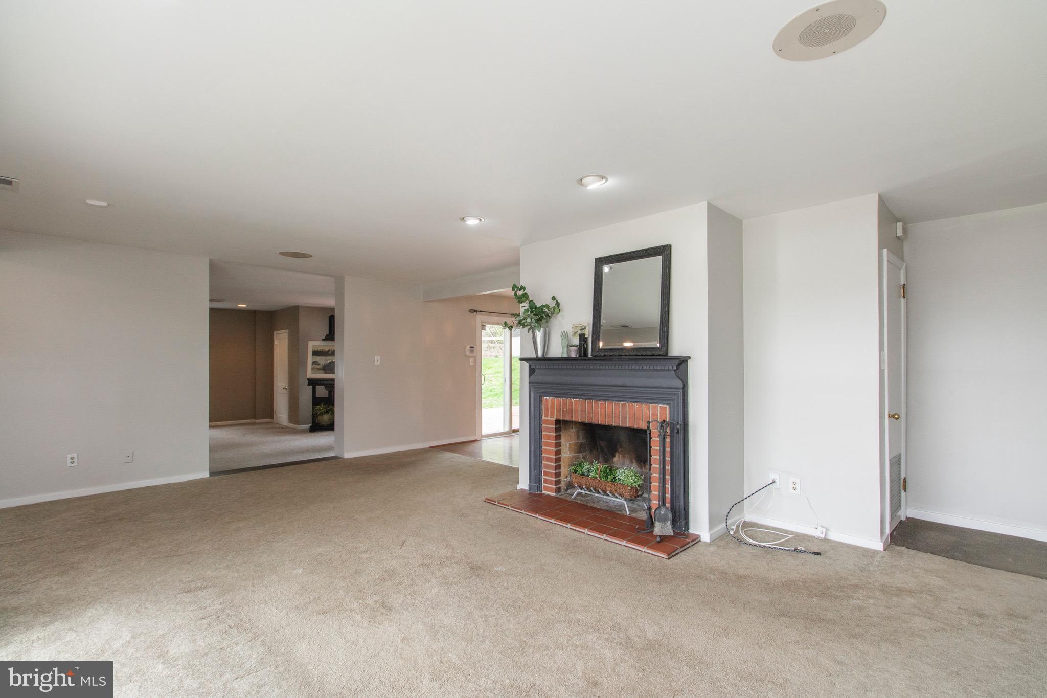 1108 Cromwell Road Glenside, PA 19038 - Photo 12 of 37