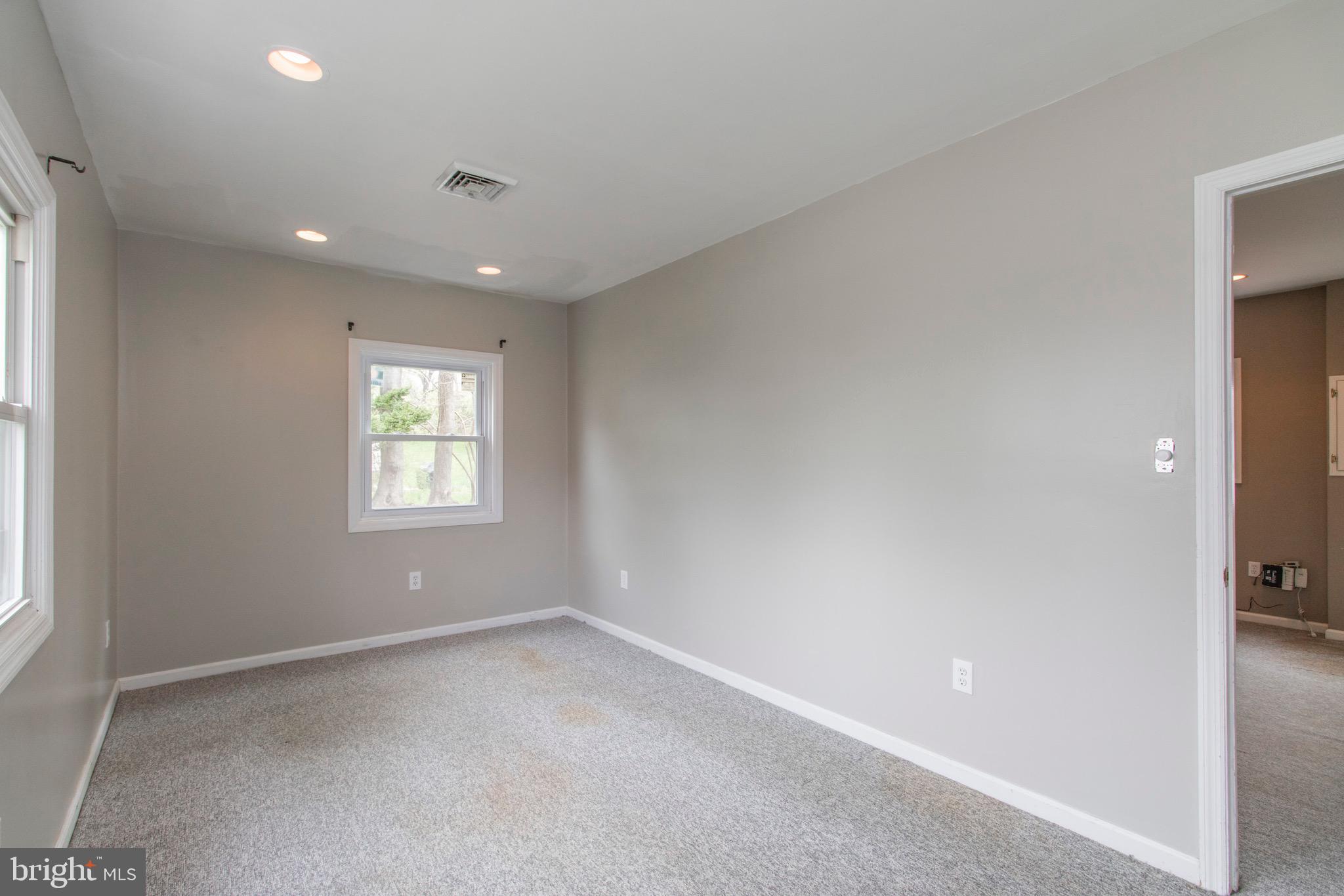 1108 Cromwell Road Glenside, PA 19038 - Photo 17 of 37